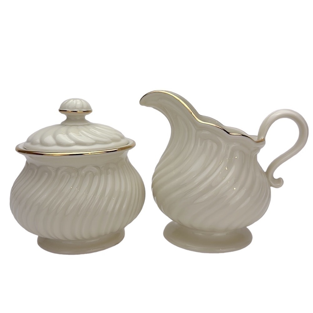 Lenox House Warming Collection Sugar Bowl With Lid‎ and Creamer Set Ivory…